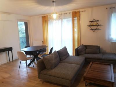 photo For rent Apartment BORDEAUX 33