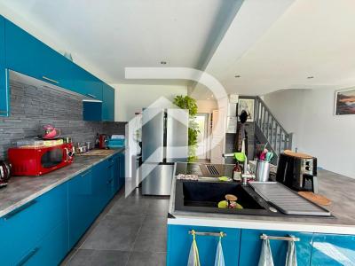 For sale House SAINT-PIERRE-LAVAL 