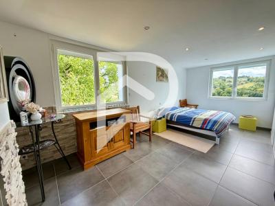 For sale House SAINT-PIERRE-LAVAL 