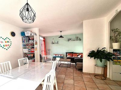 photo For sale Apartment SEYNE-SUR-MER 83