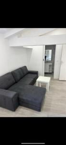 photo For rent Apartment RILLIEUX-LA-PAPE 69