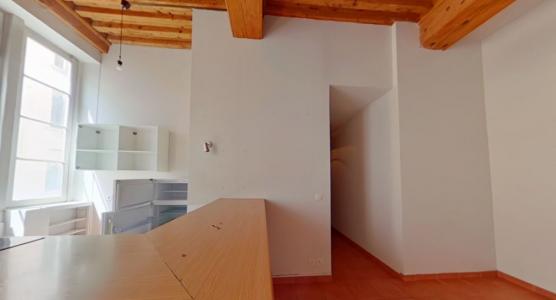 photo For rent Apartment LYON-1ER-ARRONDISSEMENT 69