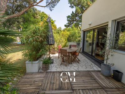 Vente Appartement 4 pièces BORDEAUX 33200