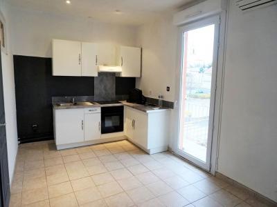 For rent Apartment CHATEAUNEUF-LES-MARTIGUES 
