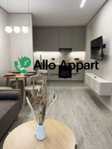 photo For rent Apartment PARIS-20EME-ARRONDISSEMENT 75