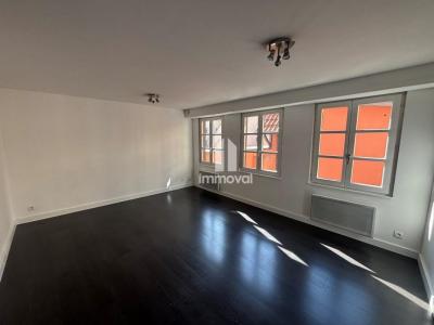 photo For rent Apartment STRASBOURG 67