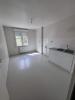 Louer Appartement 65 m2 Saint-julien-les-villas