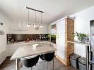 House ISSOU 