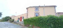 House MOUILLERON-EN-PAREDS 