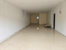 Location Local commercial Etang-sale 974