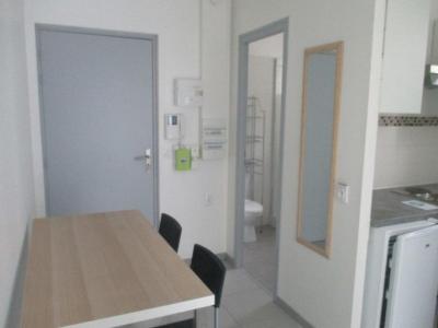 photo For rent Apartment BORDEAUX 33