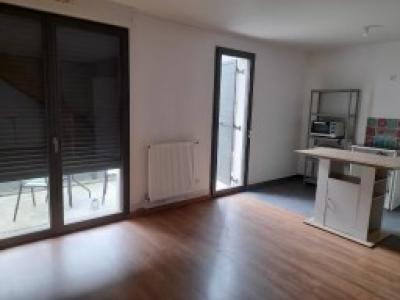 Location Appartement 3 pièces BORDEAUX 33300
