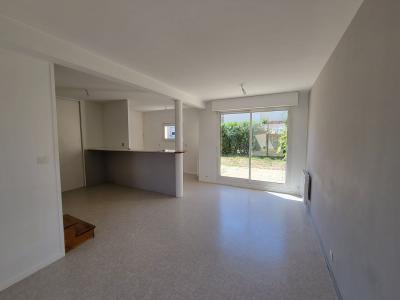For sale House SABLE-SUR-SARTHE 