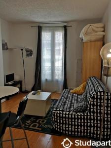For rent Apartment PARIS-11EME-ARRONDISSEMENT  75