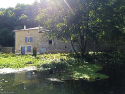Vente Maison 5 pices CIVRAY 86400