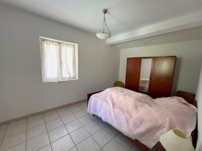 For sale House CRUZY