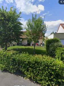 For rent Apartment SAULX  70