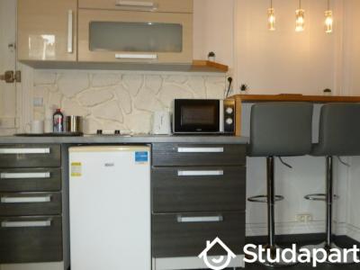 For rent Apartment PARIS-15EME-ARRONDISSEMENT  75