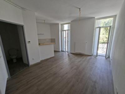 Location Appartement 2 pices NIMES 30000