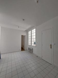 photo For rent Apartment MONTREUIL 93