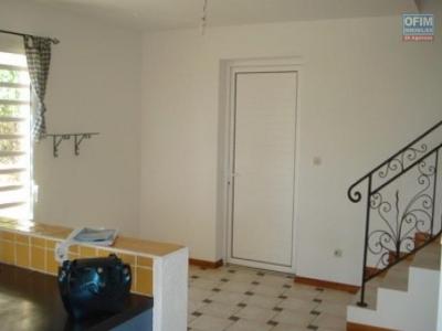 Location Maison POSSESSION 