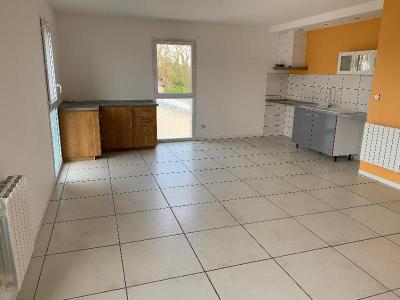 Location Appartement 4 pices PAREMPUYRE 33290