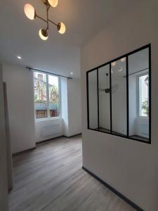 photo For rent Apartment REOLE 33