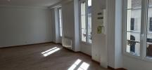 For rent Apartment Trie-chateau  60590 66 m2 3 rooms