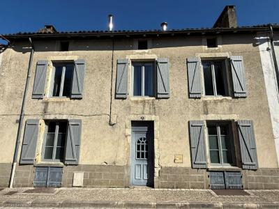 Vente Maison 5 pices RUFFEC 16700
