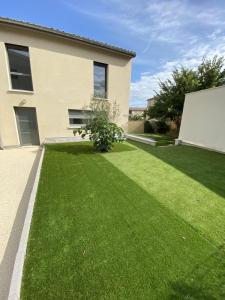 photo For sale House SAINT-PAUL-TROIS-CHATEAUX 26