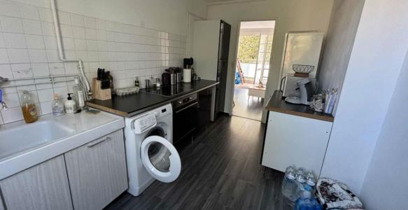 photo For rent Apartment BEAUFICEL-EN-LYONS 27