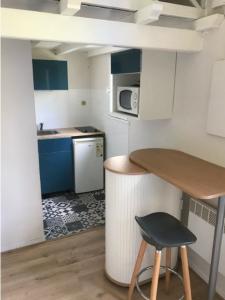 photo For rent Apartment PESSAC 33