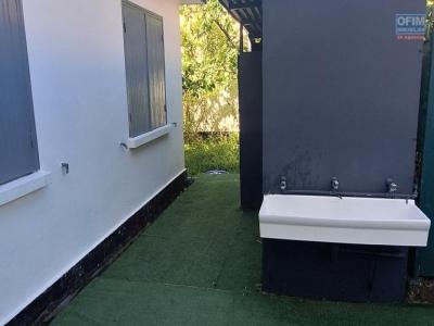 photo For rent House SAINT-BENOIT 974