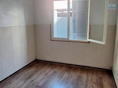 For rent House SAINT-BENOIT 