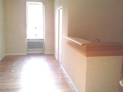 photo For rent Apartment CLERMONT-FERRAND 63