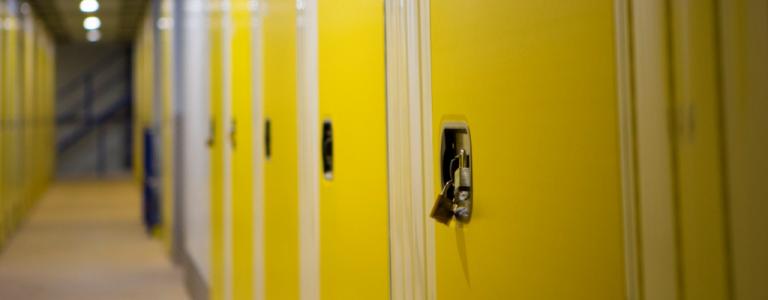 photo For rent Parking CAUDAN 56