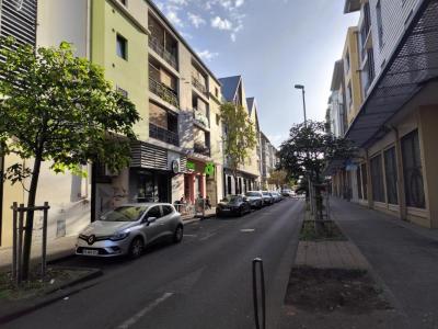 photo For rent Commercial office SAINT-PIERRE 974