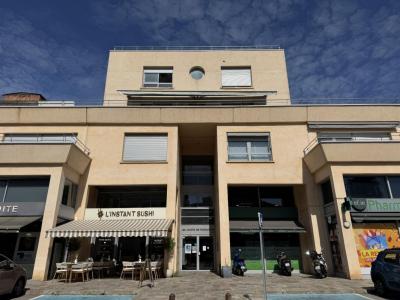 photo For rent Box office AJACCIO 20