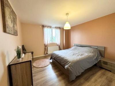 For sale Apartment SAINT-ETIENNE-DU-BOIS 