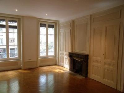 photo For rent Apartment LYON-3EME-ARRONDISSEMENT 69