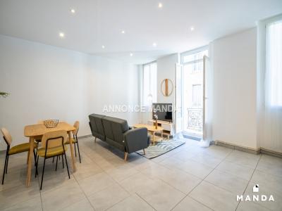 photo For rent Apartment MARSEILLE-1ER-ARRONDISSEMENT 13