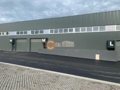 photo For rent Commerce BEYCHAC-ET-CAILLAU 33