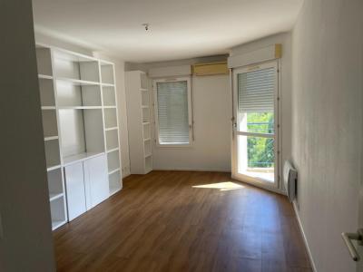 For rent Apartment AVIGNON 