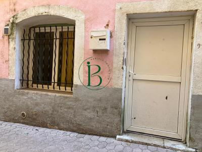 For sale House VARAGES 