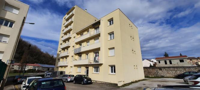 photo For sale Apartment CHAMBON-FEUGEROLLES 42