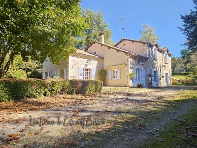 Vente Maison 9 pices THIVIERS 24800