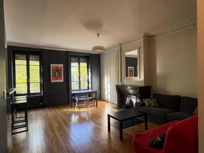 photo For rent Apartment LYON-7EME-ARRONDISSEMENT 69