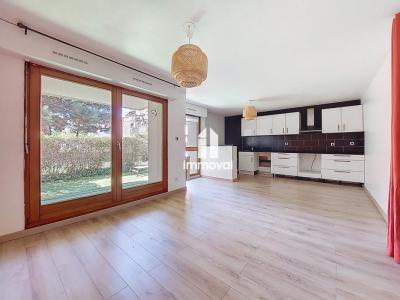 photo For rent Apartment LINGOLSHEIM 67