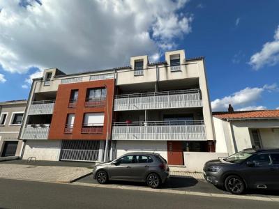photo For rent Apartment SABLES-D'OLONNE 85