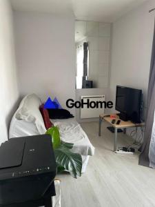 photo For rent Apartment PARIS-20EME-ARRONDISSEMENT 75